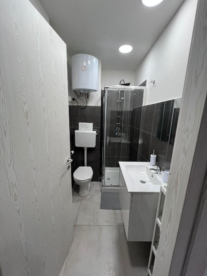 Apartamento Sky House Luxury Nápoles Exterior foto